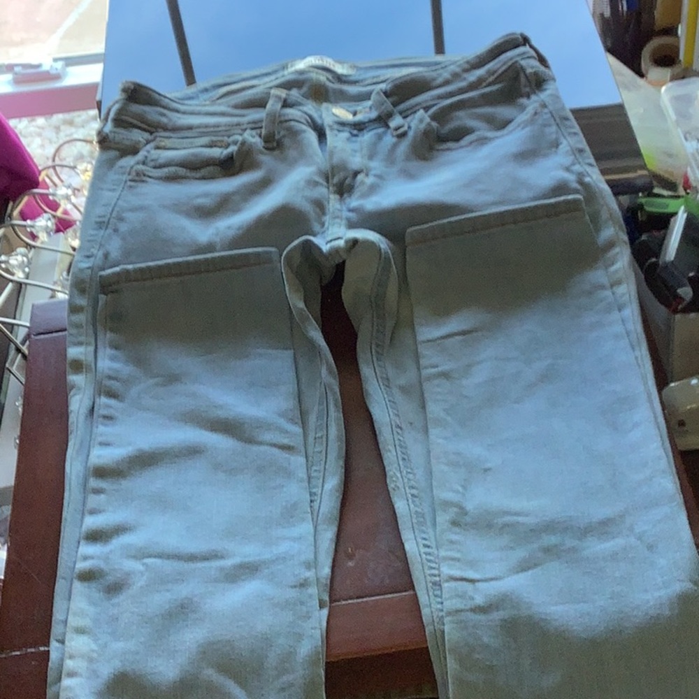 Casual Light Blue Skinny Jeans.